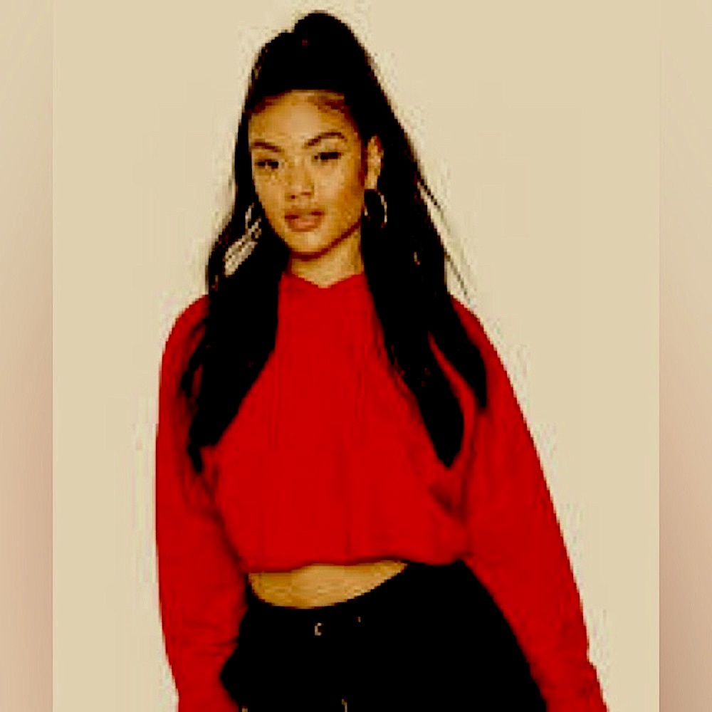 Boohoo cropped red hoodie 6